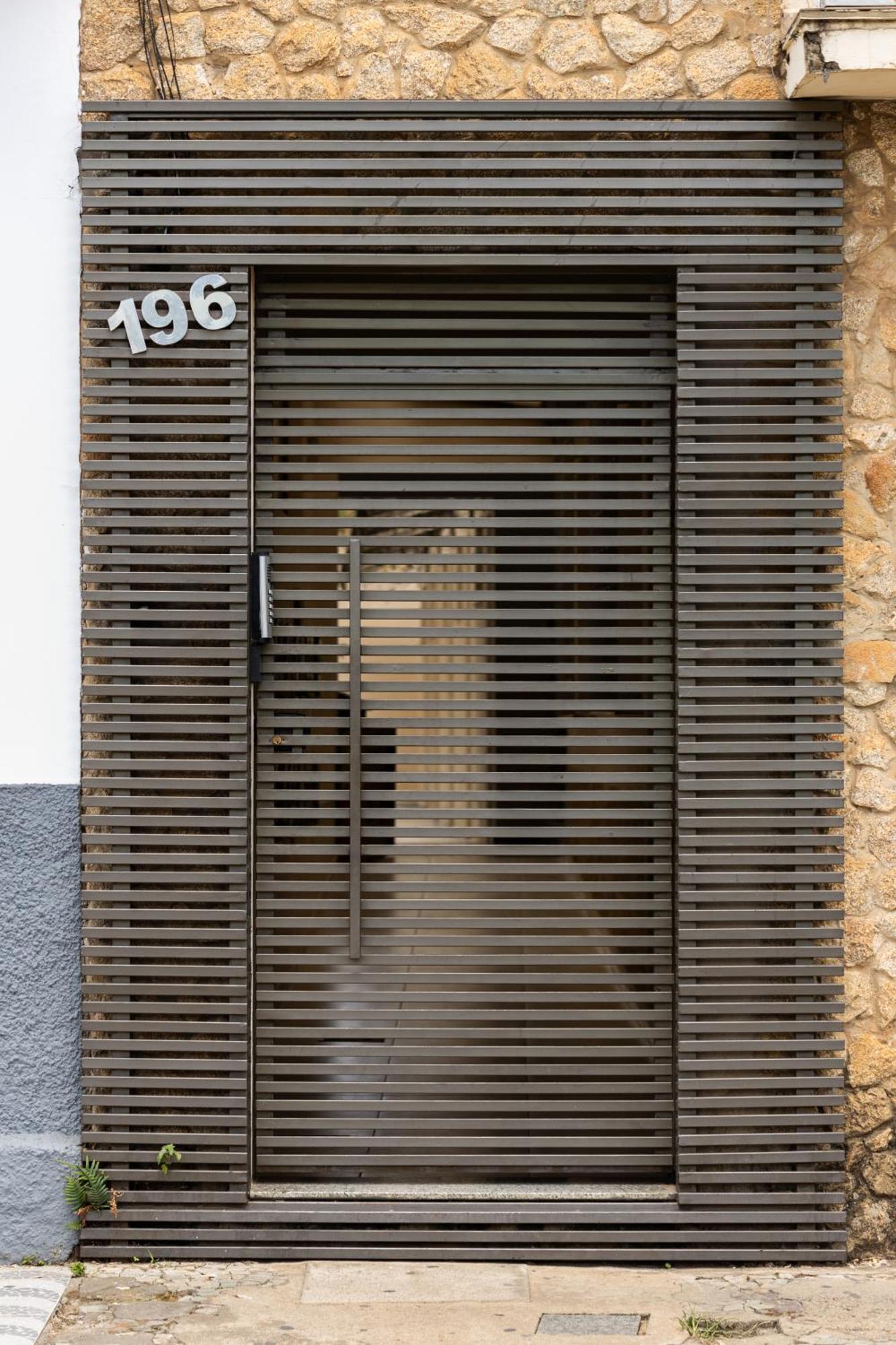 Apartamento Em Sao Joao Del Rei, Ao Lado Da Estacao Ferroviaria, Estacionamento E Ar Condicionado São João del Rei Exterior foto